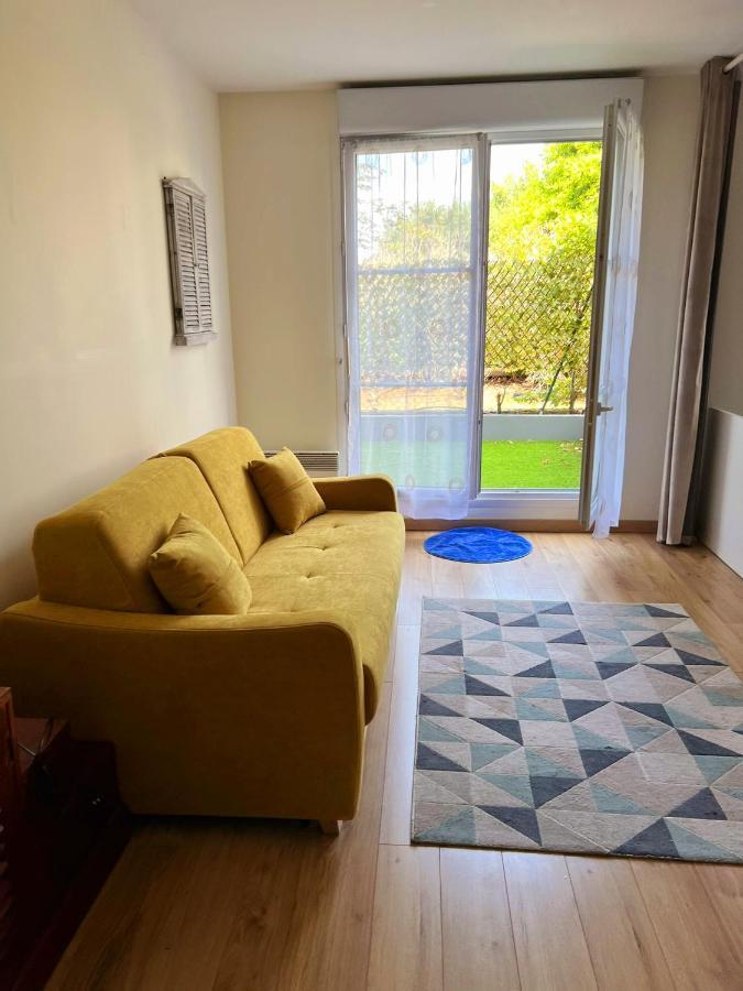 Appartement Disneyland Paris Val D'Europe La Vallee Village Parking 500M Gare Val D'Europe Монтеврен Экстерьер фото